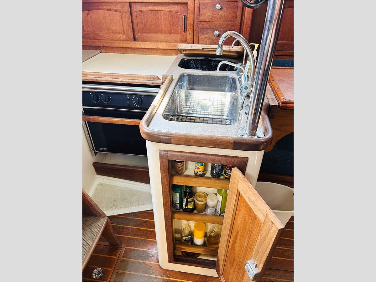 2000-pacific-seacraft-34-1-0d8c47