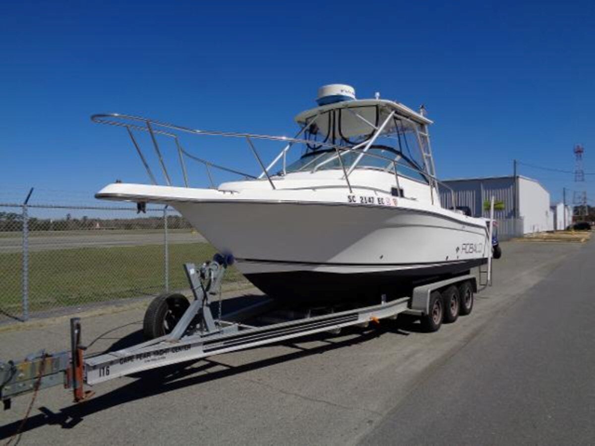 2000-robalo-27-1-7c3252