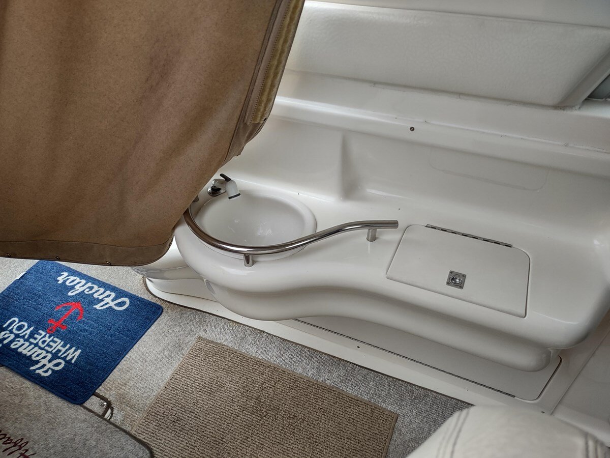 2000-sea-ray-31-6-8c5c1d