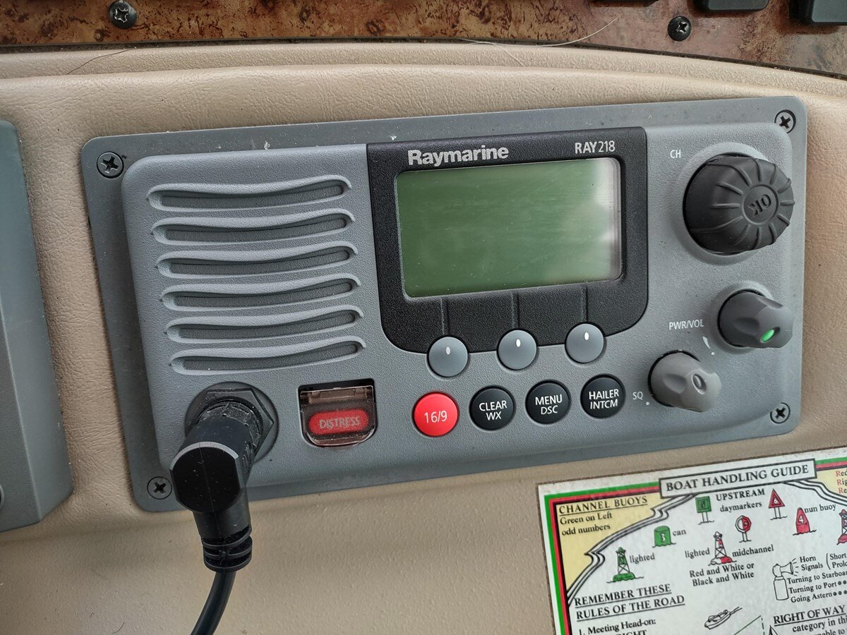 2000-sea-ray-31-6-8c5c1d