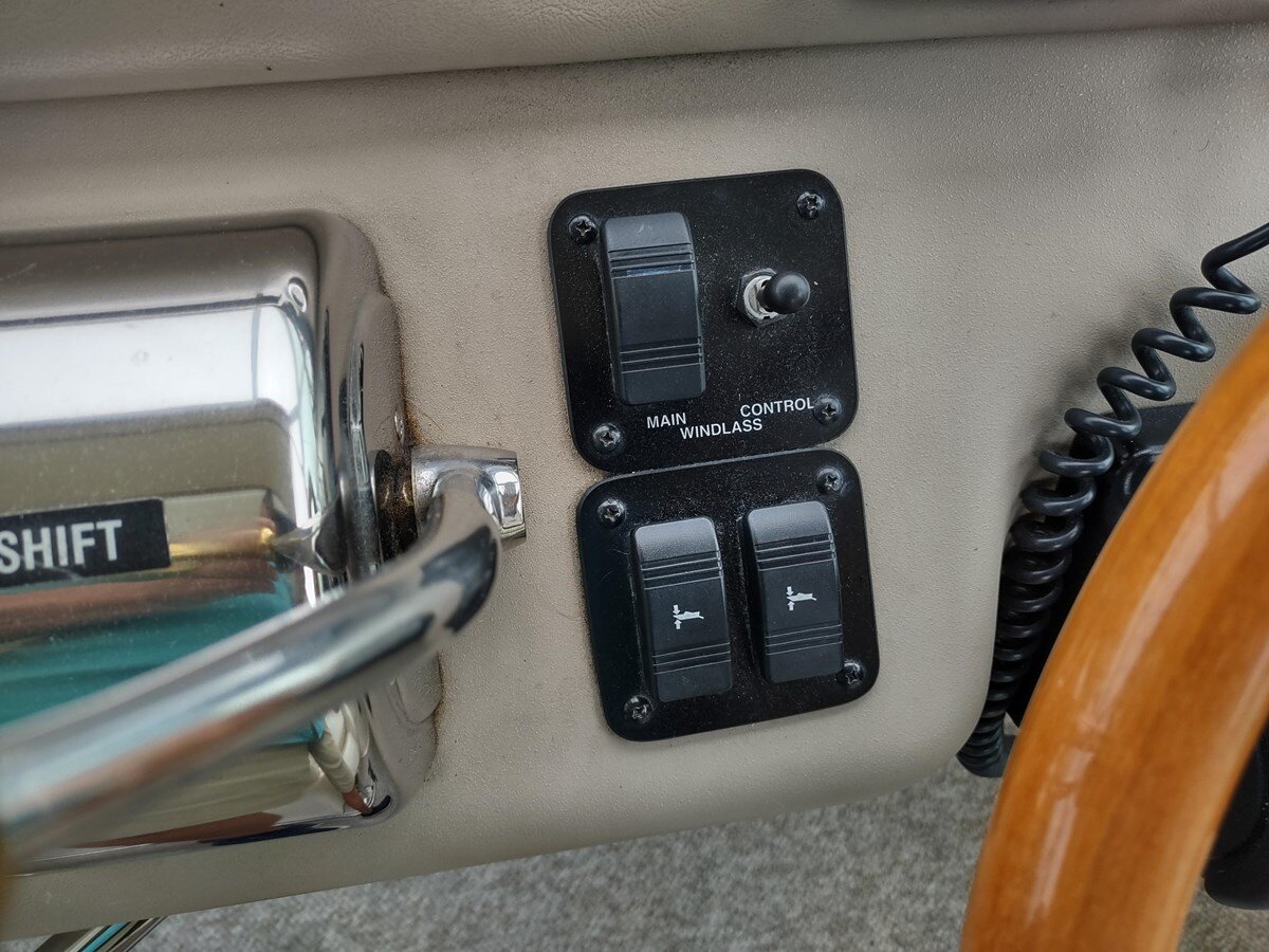 2000-sea-ray-31-6-8c5c1d