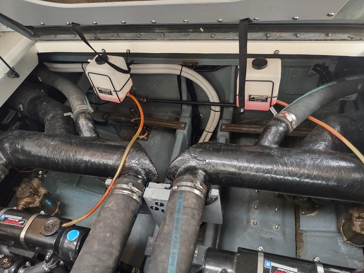 2000-sea-ray-31-6-8c5c1d