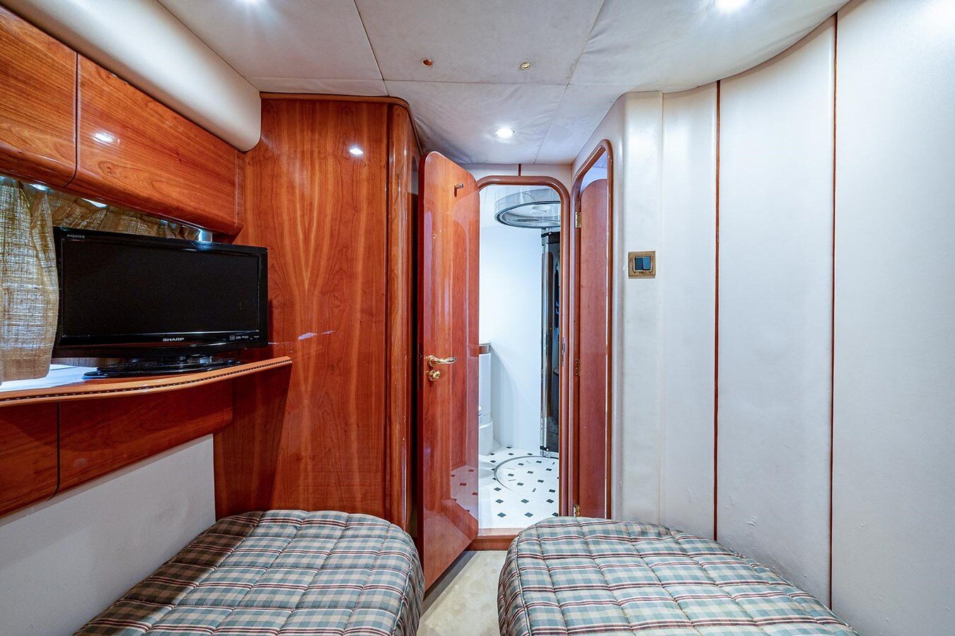 2000-viking-sport-cruisers-72-3-8f7f6d