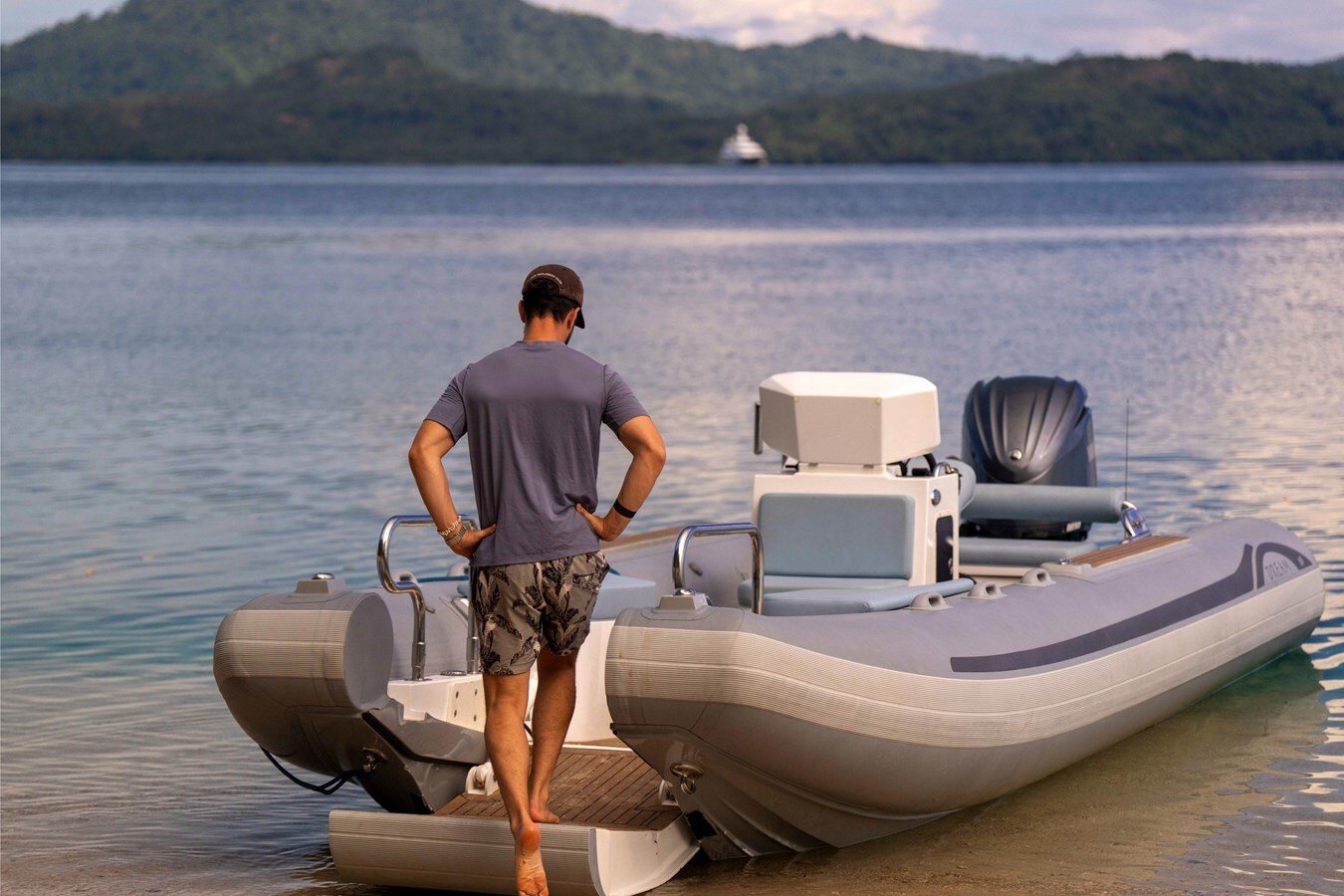 2001-abeking-rasmussen-196-11-cbc084