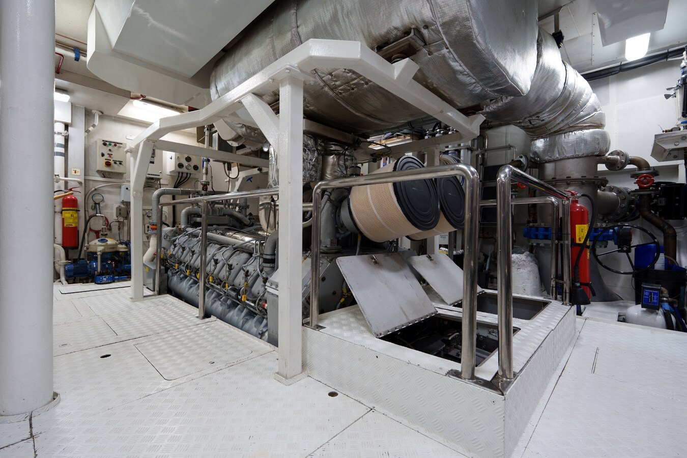 2001-baglietto-145-10-6db993