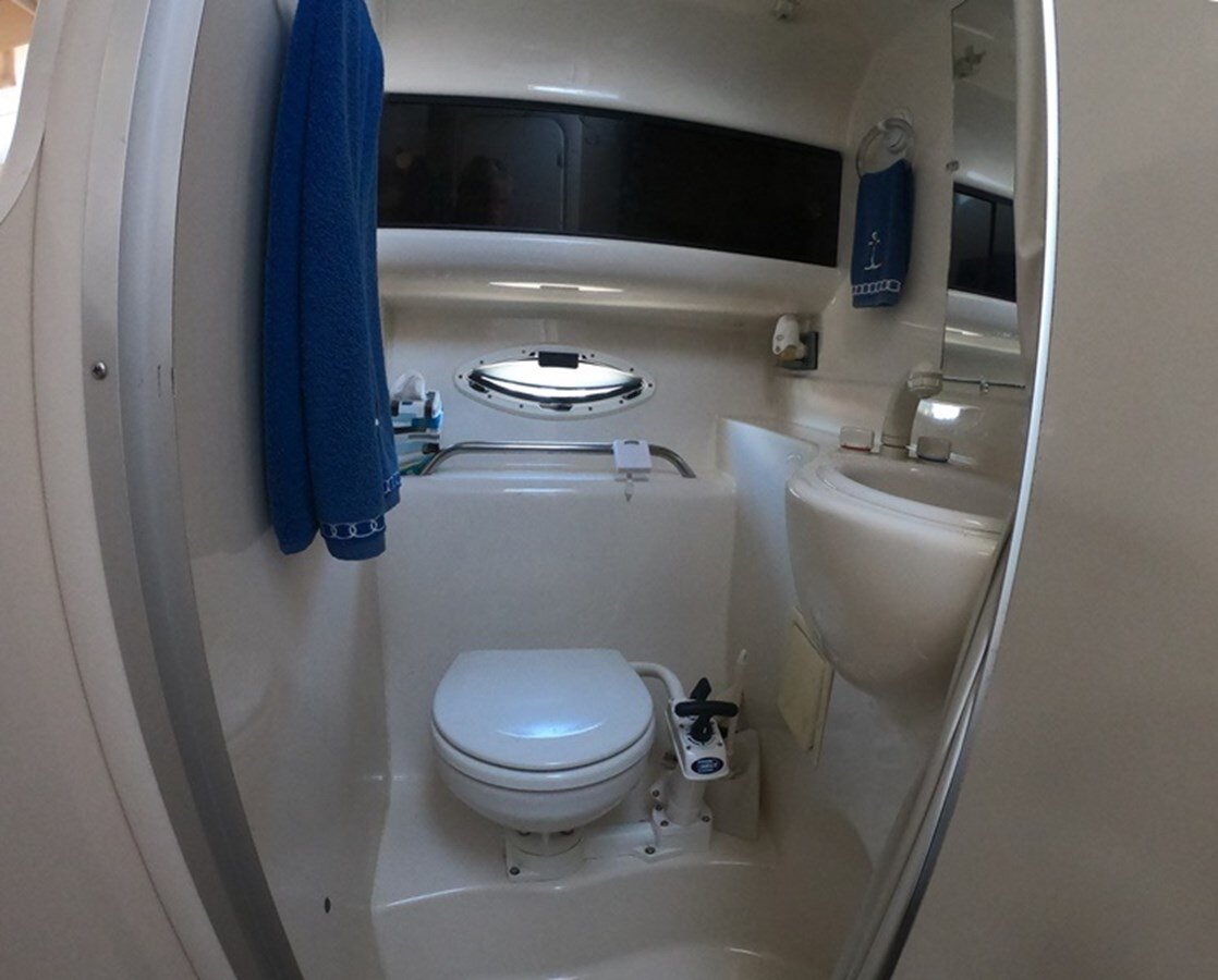 2001-bayliner-30-3-8fe0d8