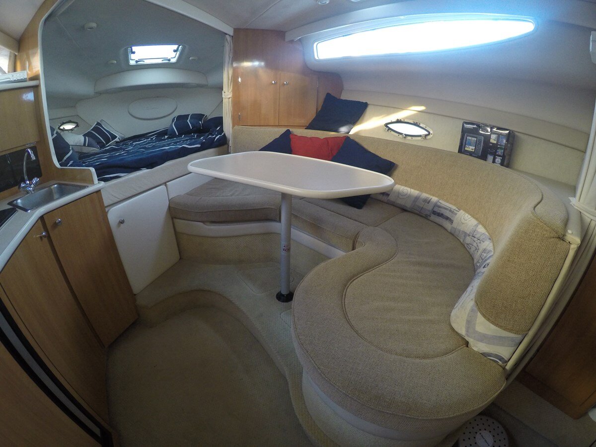 2001-bayliner-31-6-3def41