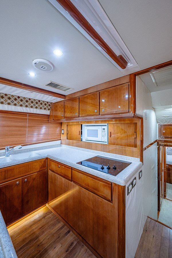 2001-bertram-51-812594