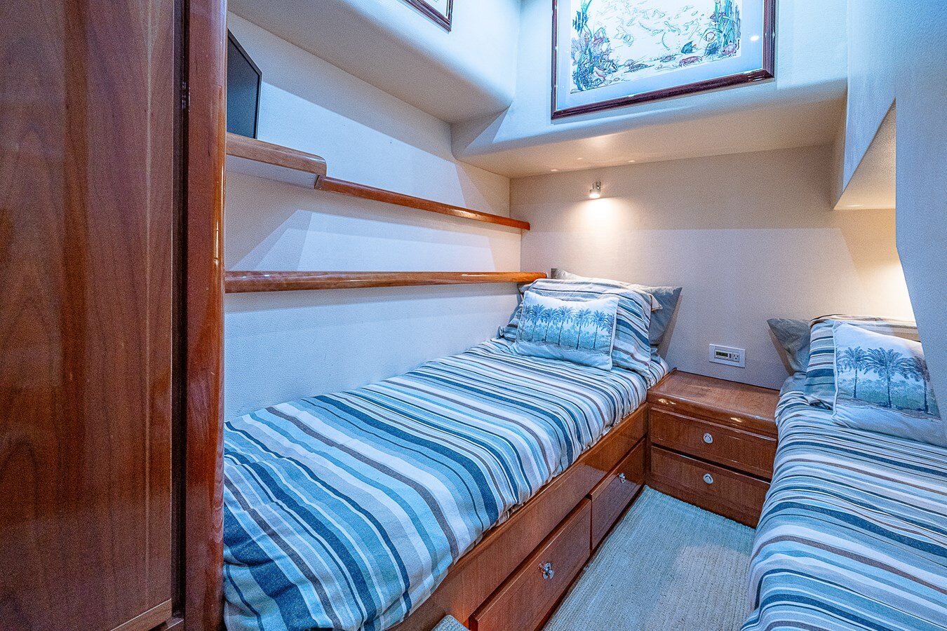 2001-bertram-51-812594