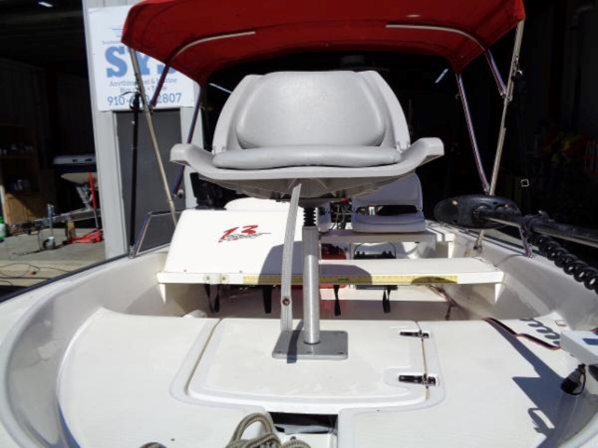 2001-boston-whaler-13-5-37a6ea