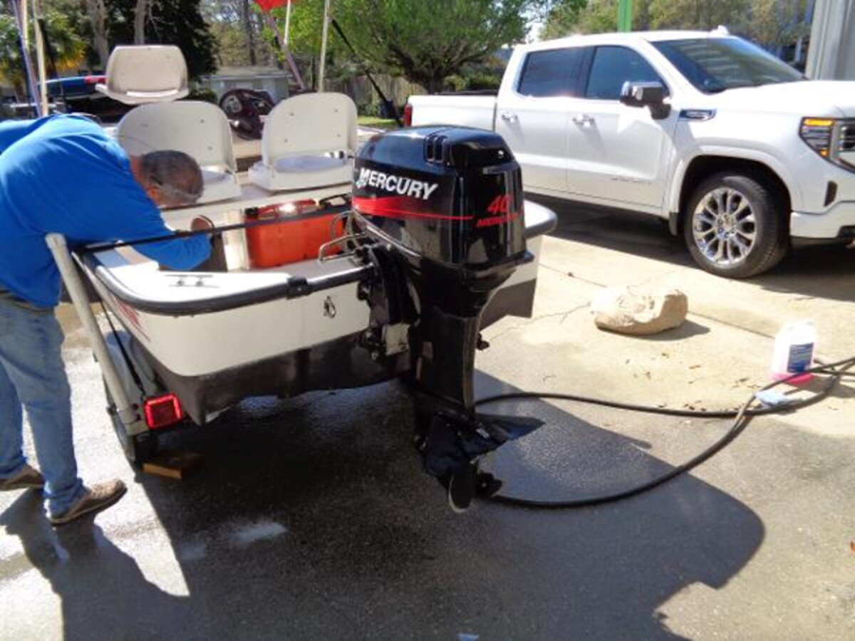 2001-boston-whaler-13-5-37a6ea