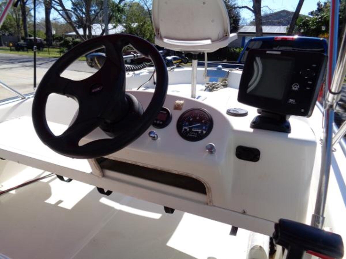 2001-boston-whaler-13-5-37a6ea