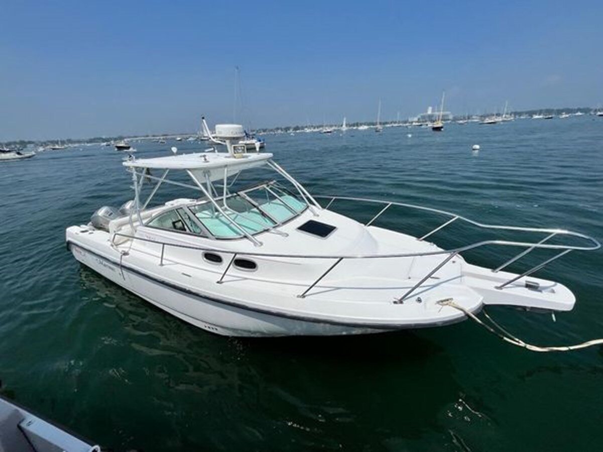 2001-boston-whaler-30-8-fc454a