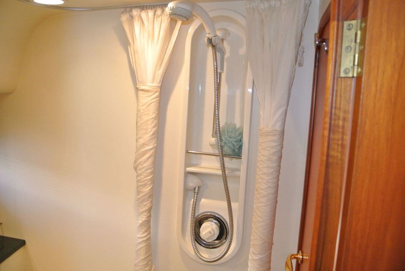 2001-broom-boats-41-4edb5b