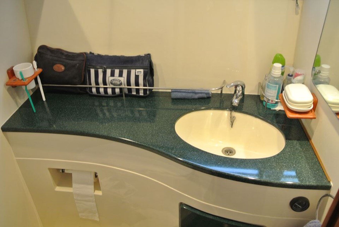 2001-broom-boats-41-4edb5b