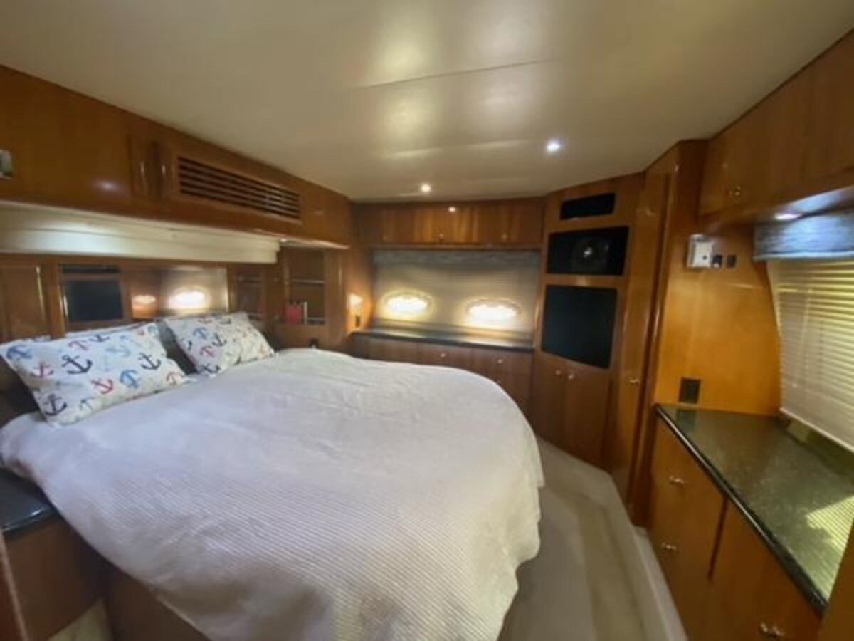 2001-carver-46-6-696d63