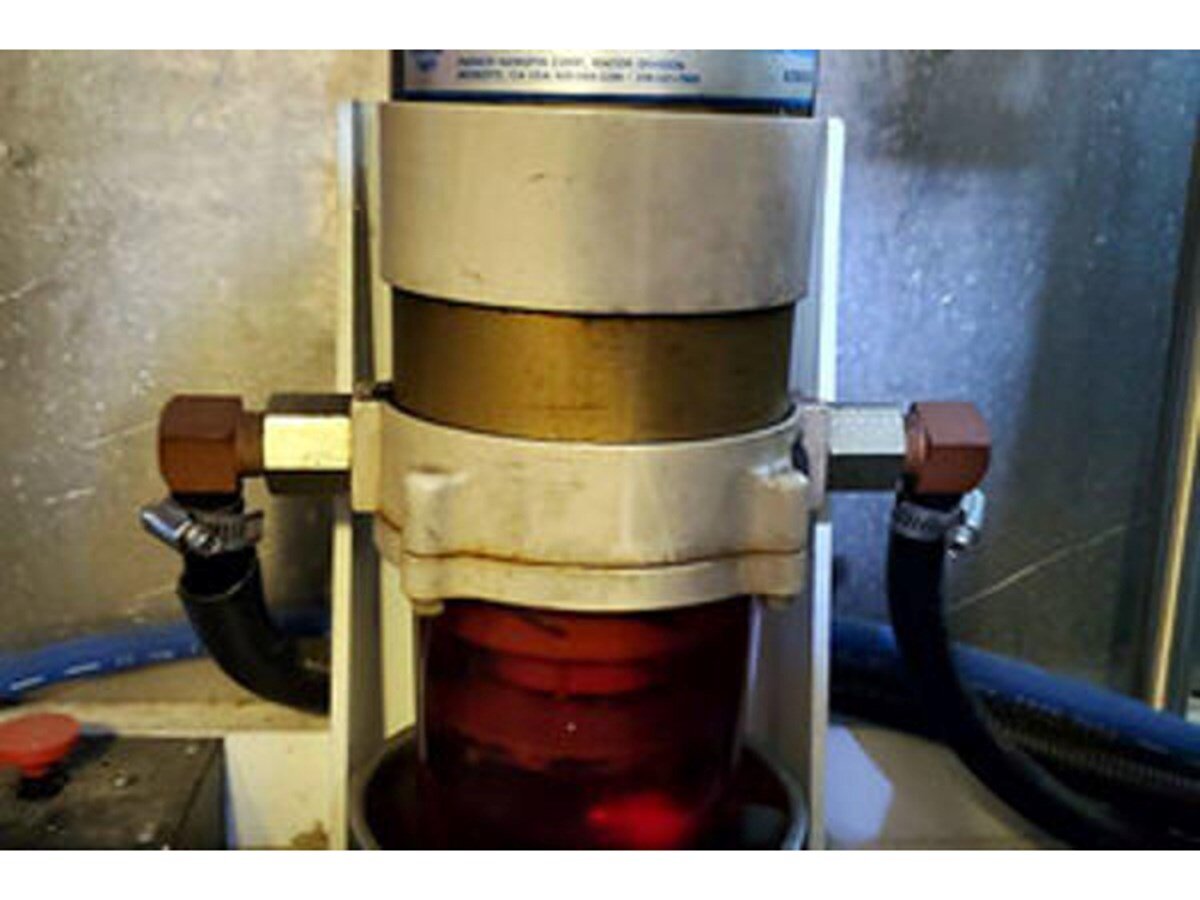 2001-carver-46-6-696d63