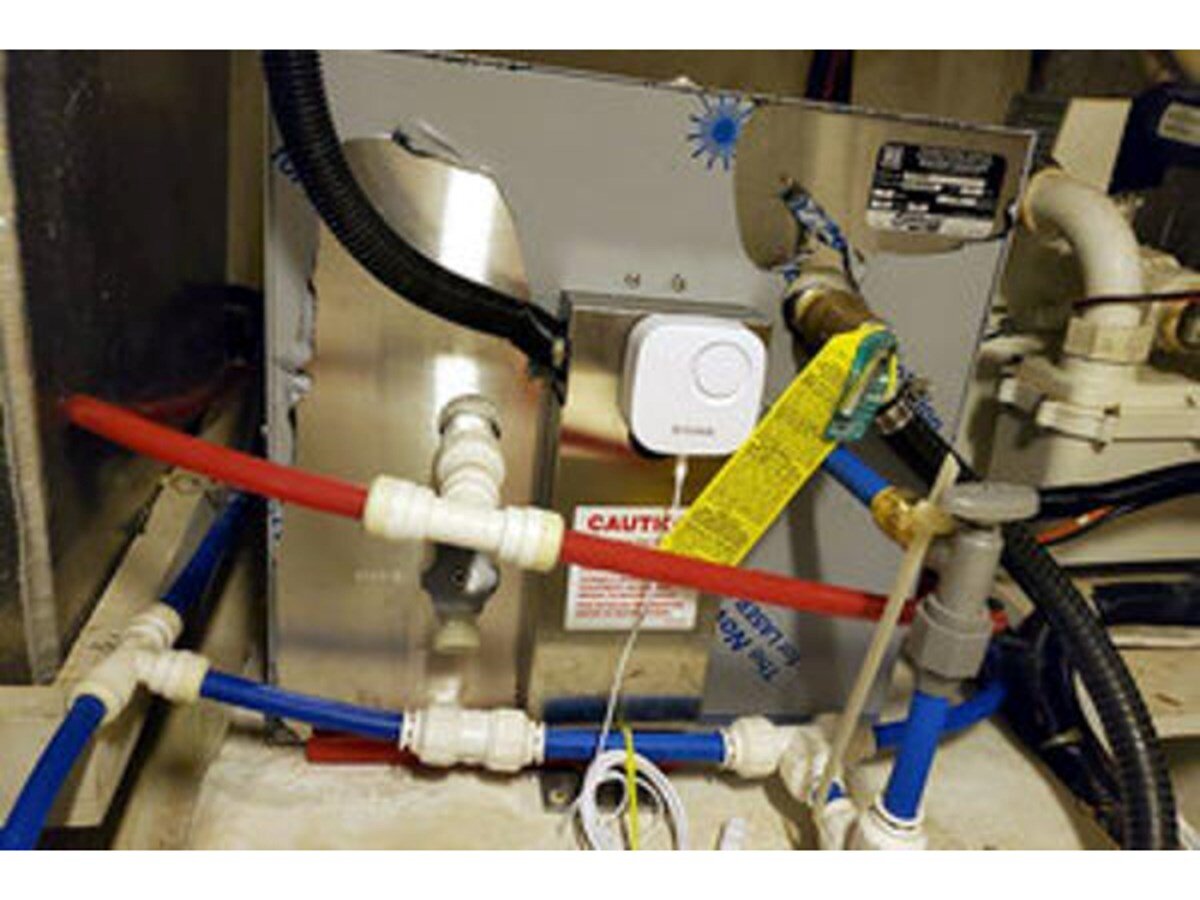 2001-carver-46-6-696d63