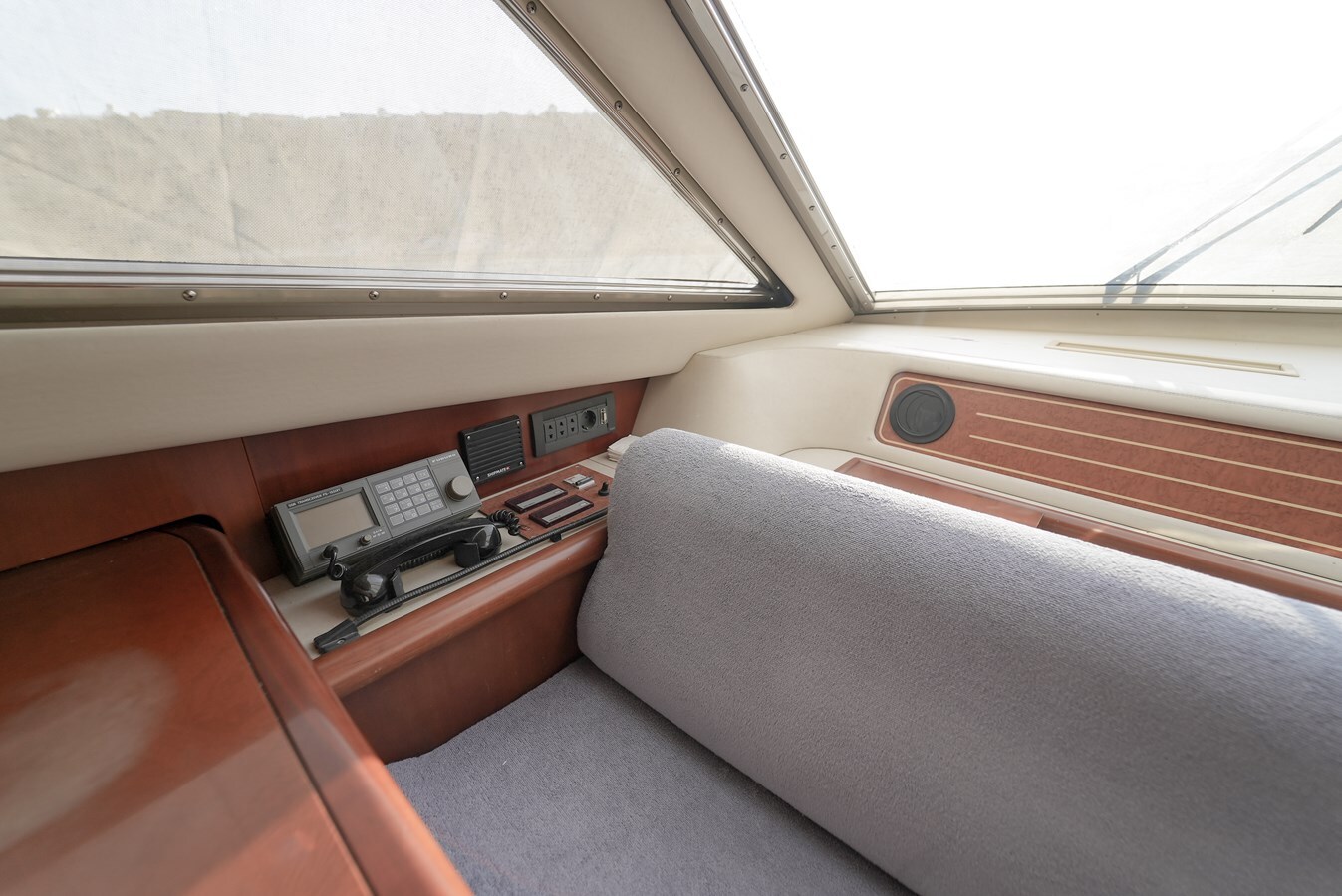 2001-ferretti-80-7-dc1b90