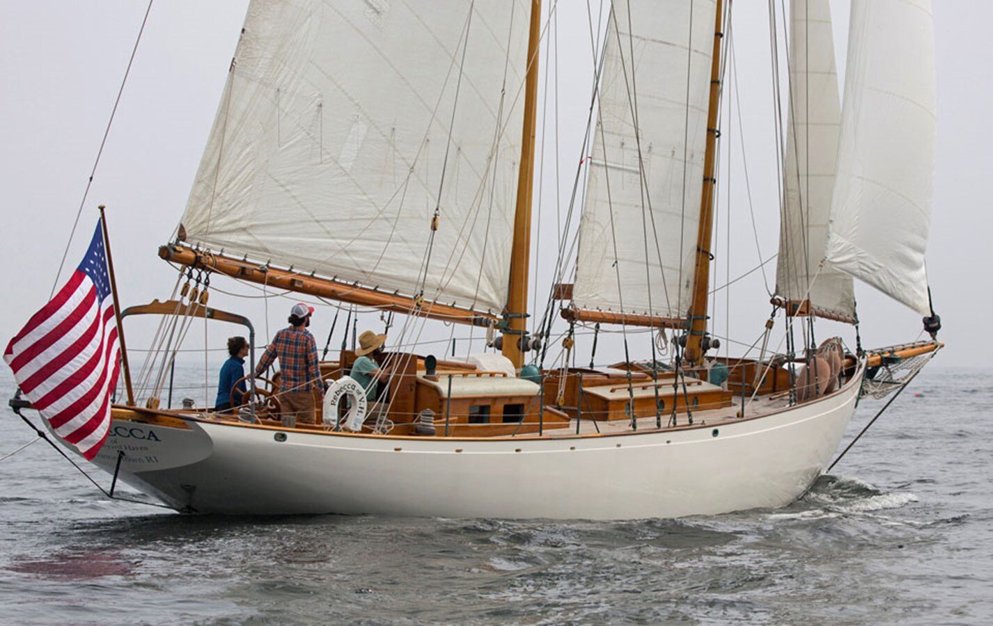 2001-gannon-benjamin-75-6-831a74