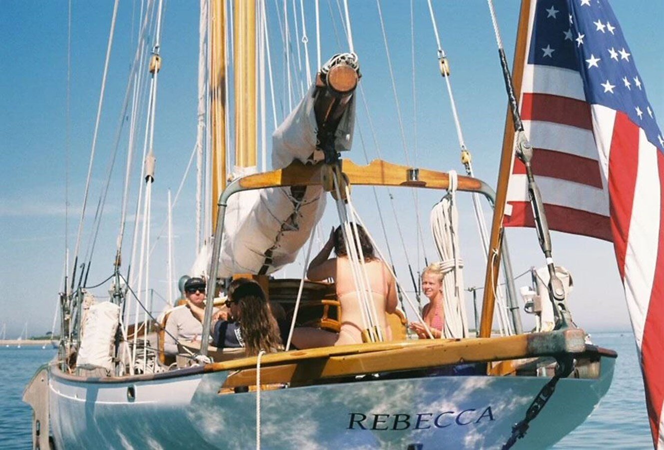 2001-gannon-benjamin-75-6-831a74