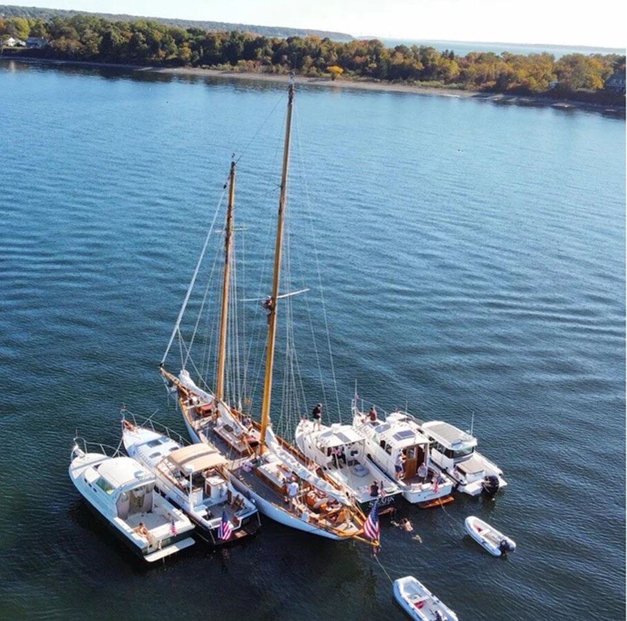 2001-gannon-benjamin-75-6-831a74