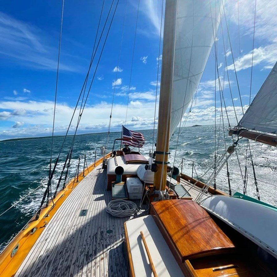 2001-gannon-benjamin-75-6-831a74