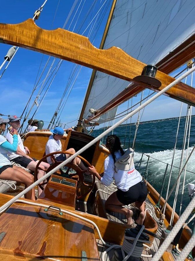 2001-gannon-benjamin-75-6-831a74