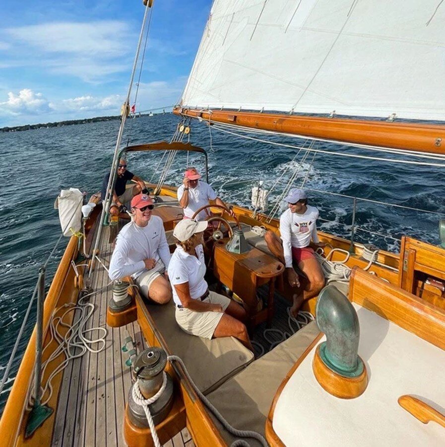 2001-gannon-benjamin-75-6-831a74