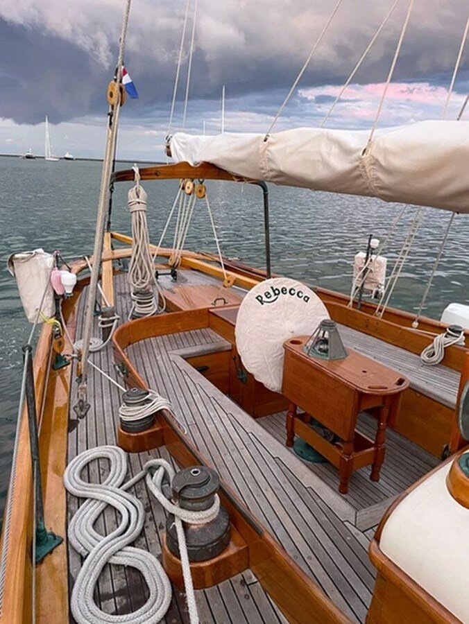 2001-gannon-benjamin-75-6-831a74