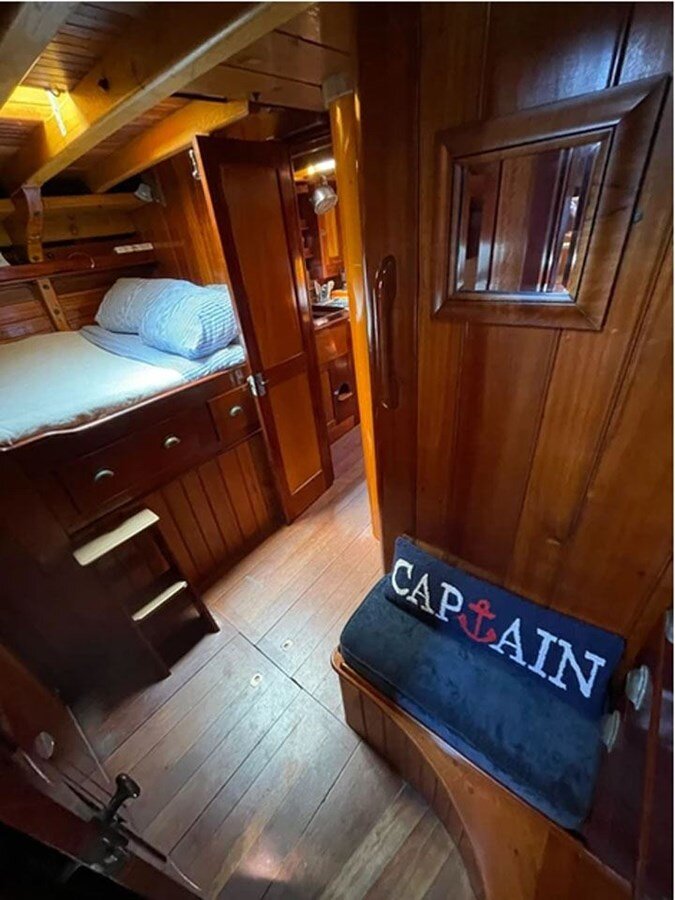 2001-gannon-benjamin-75-6-831a74