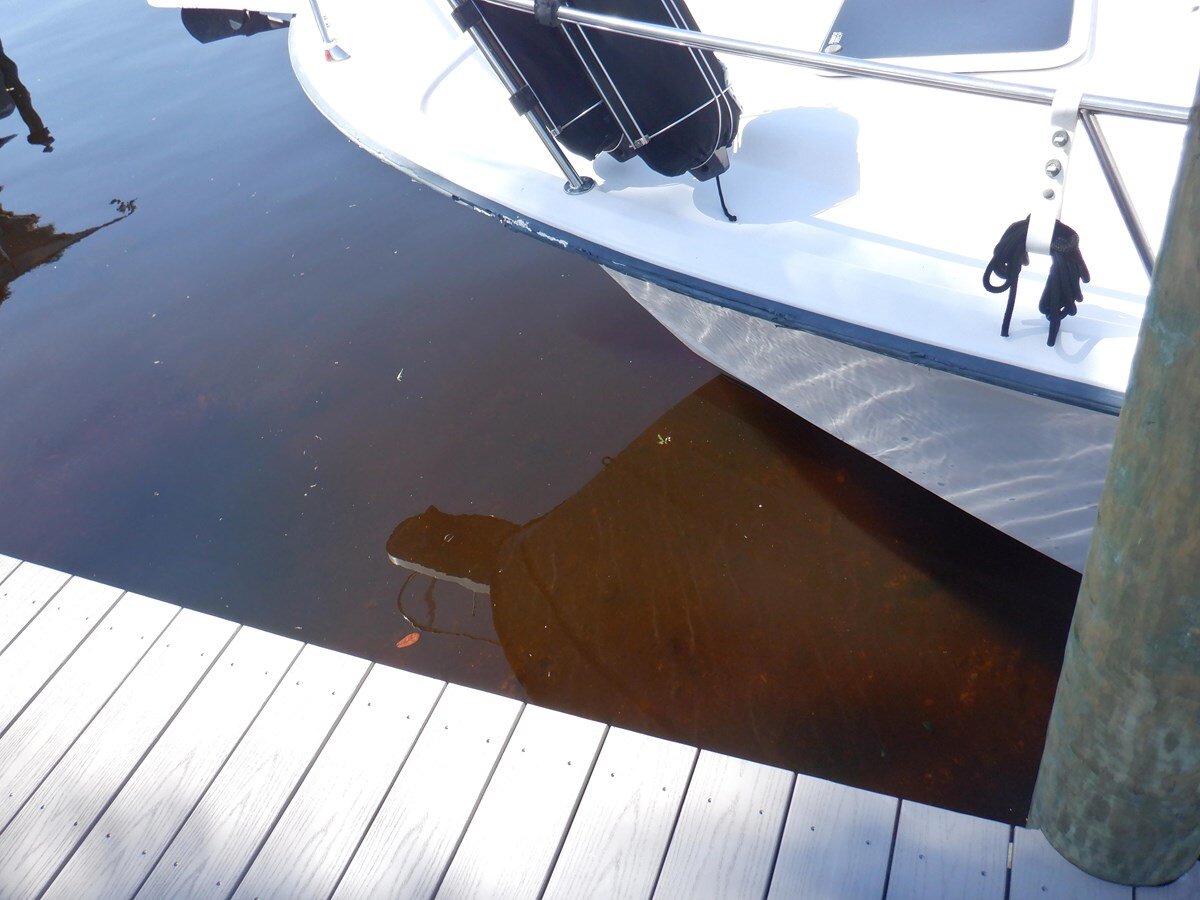 2001-grady-white-33-c630e6