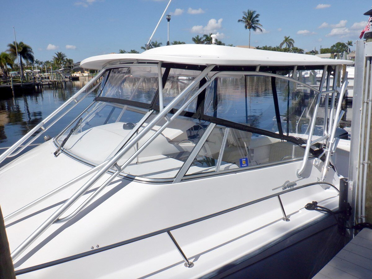 2001-grady-white-33-c630e6