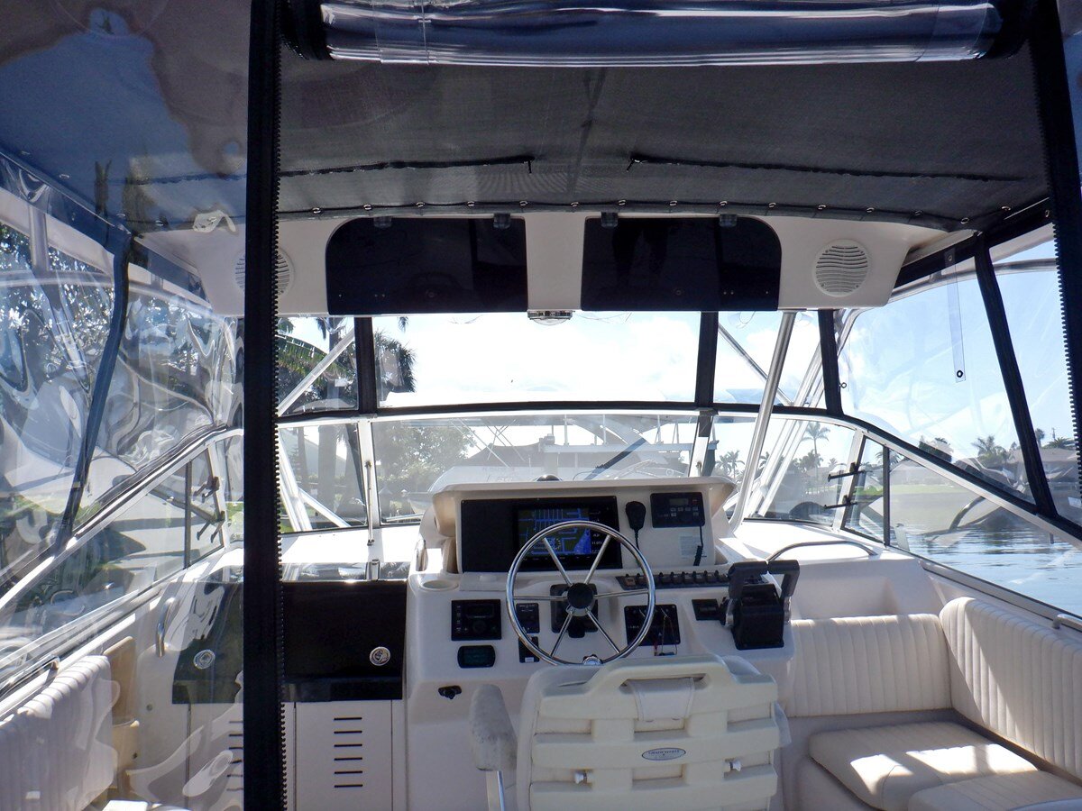 2001-grady-white-33-c630e6