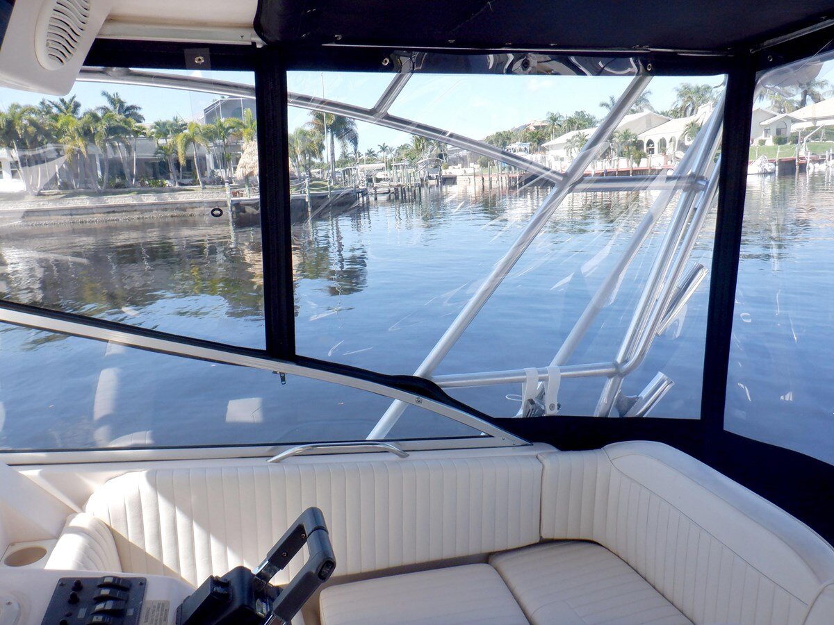 2001-grady-white-33-c630e6