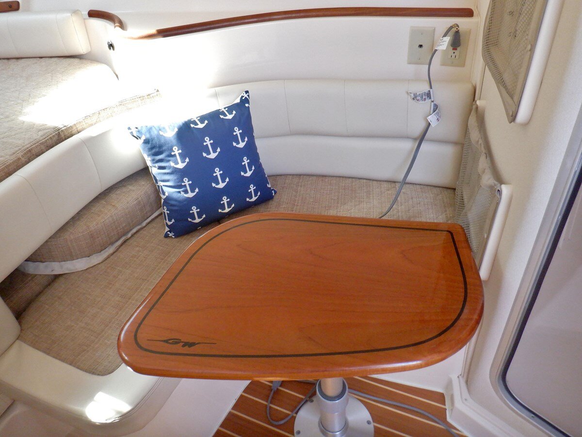 2001-grady-white-33-c630e6