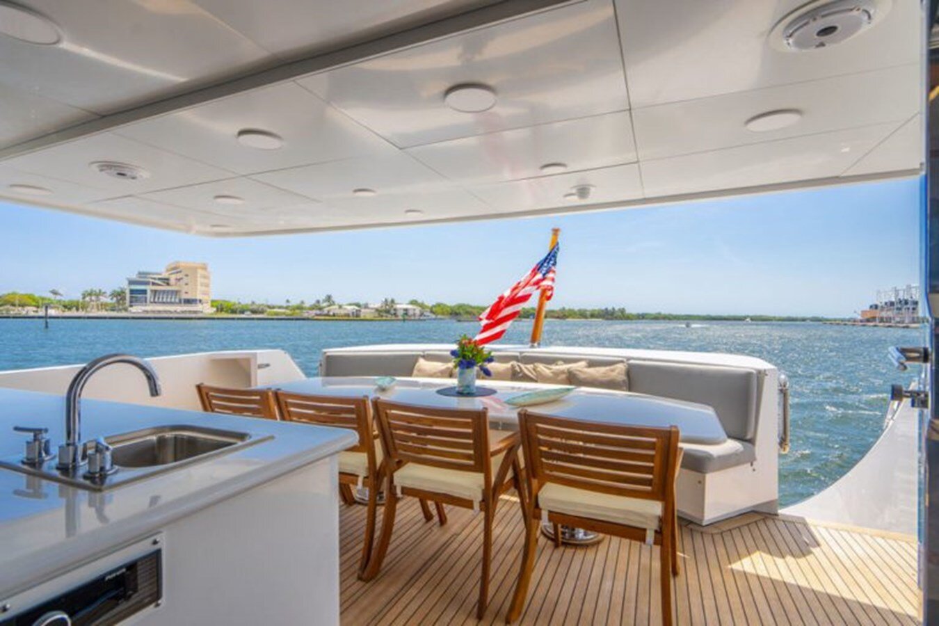 2001 INTERMARINE 95'