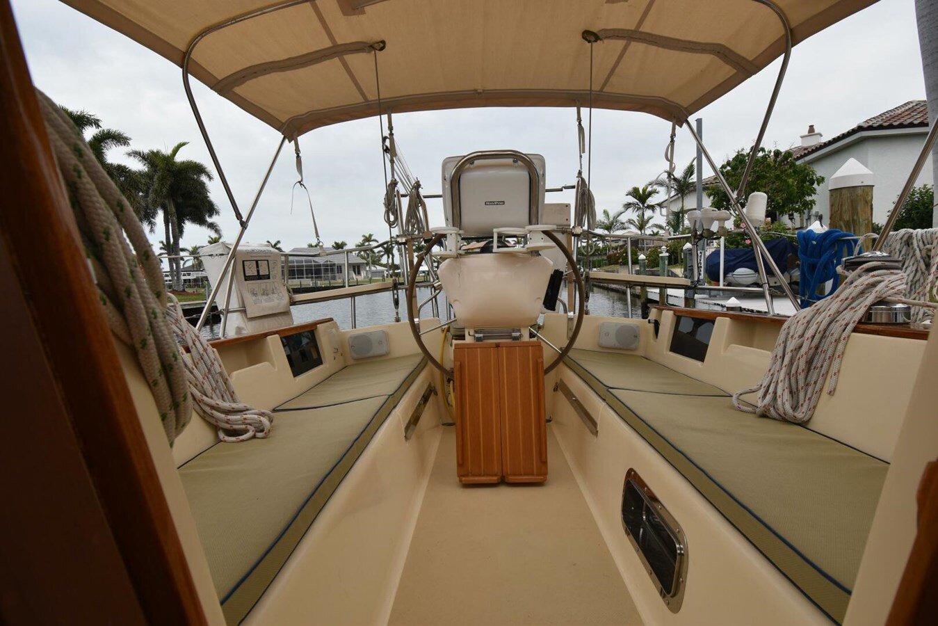 2001-island-packet-39-7-4f3848