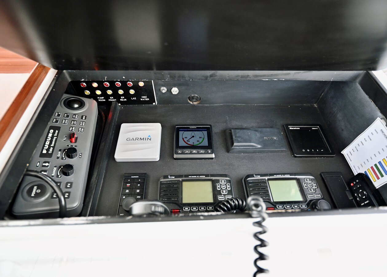 2001-merritt-boat-works-58-934130