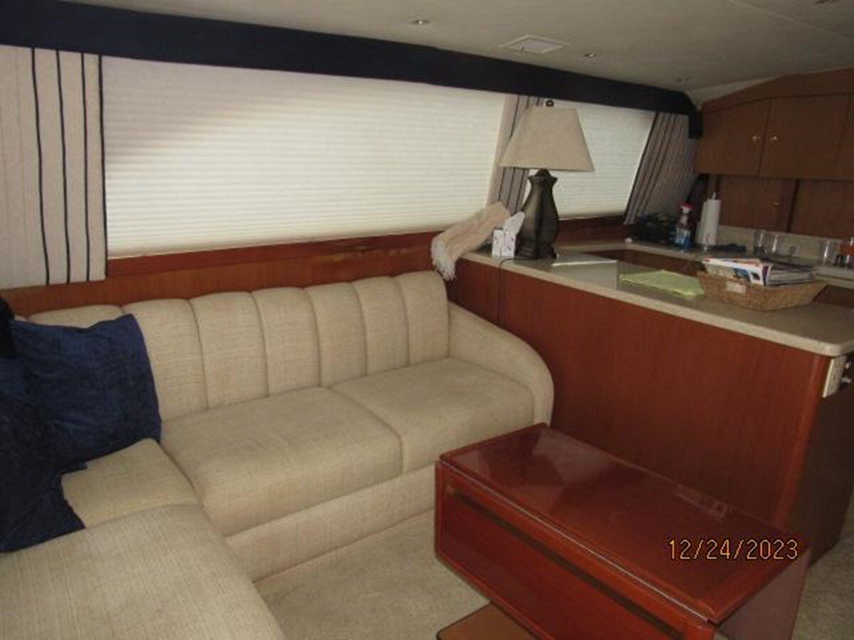 2001-ocean-yachts-48-071055