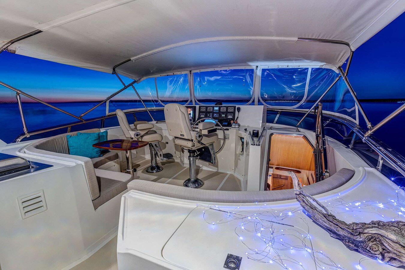 2001 OFFSHORE YACHTS 62'