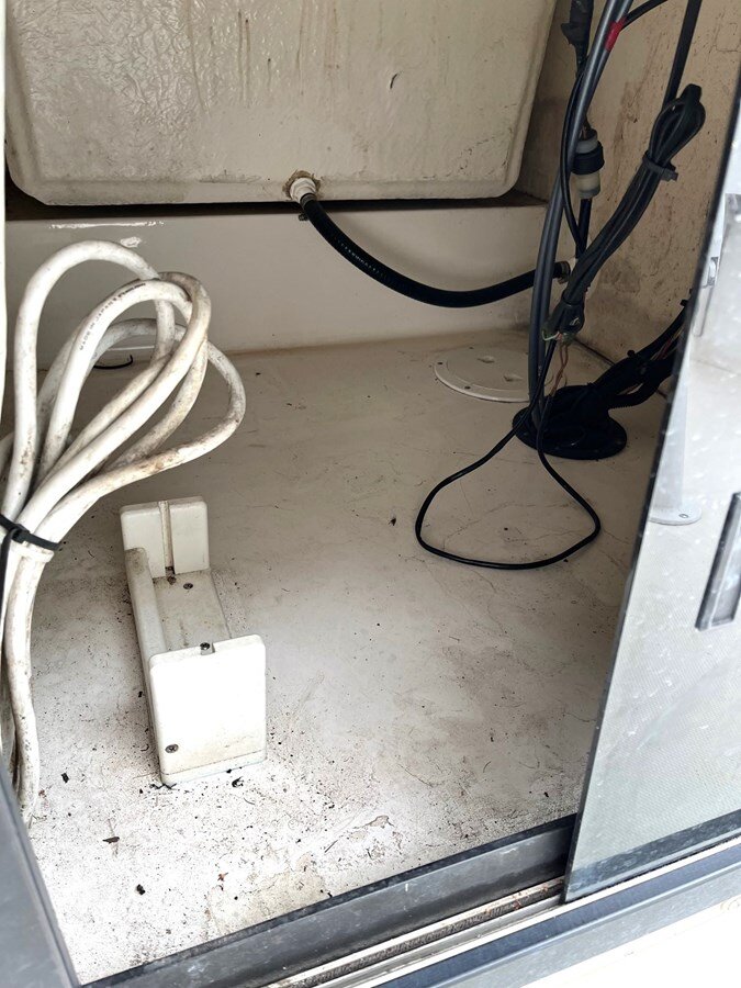 2001-regulator-20-6-cb33b2