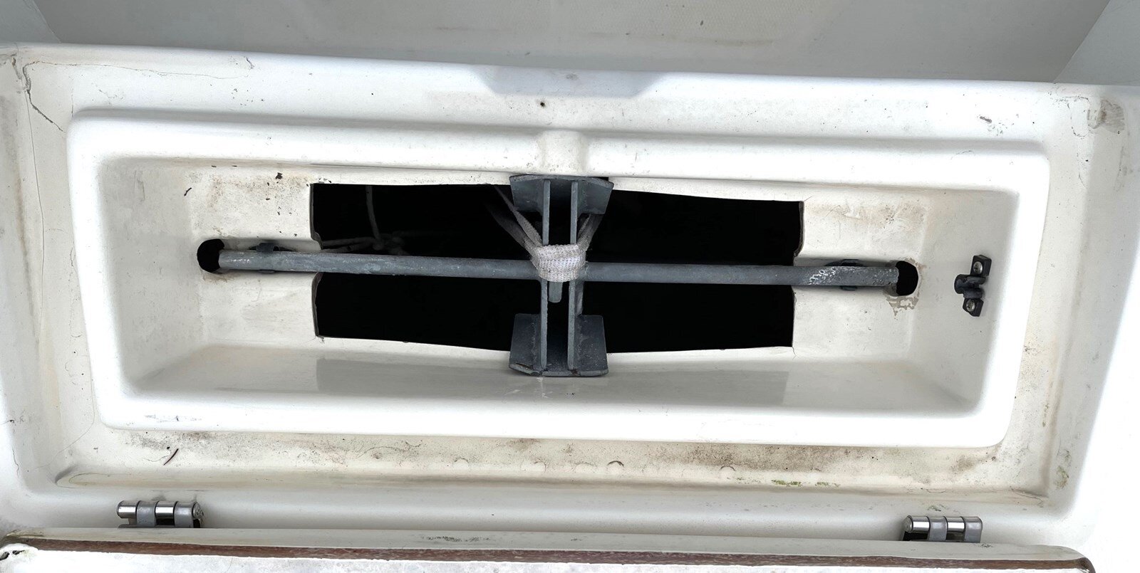 2001-regulator-20-6-cb33b2