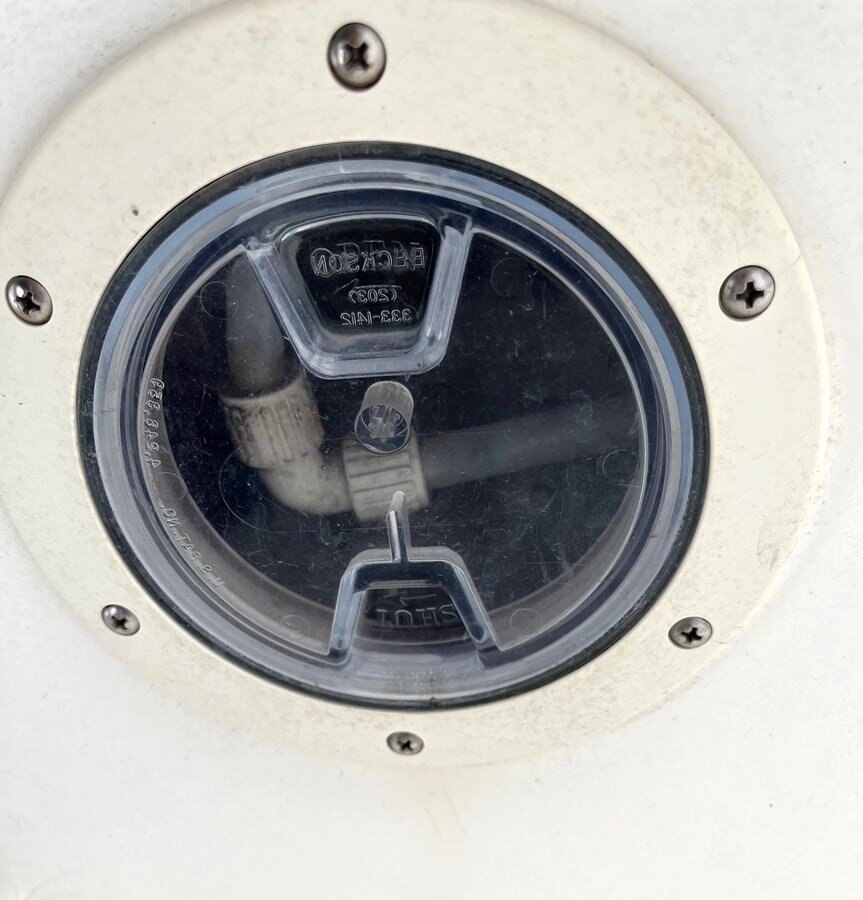 2001-regulator-20-6-cb33b2