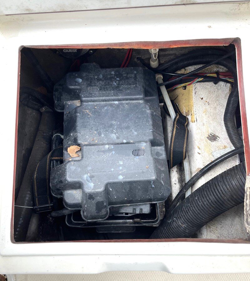 2001-regulator-20-6-cb33b2