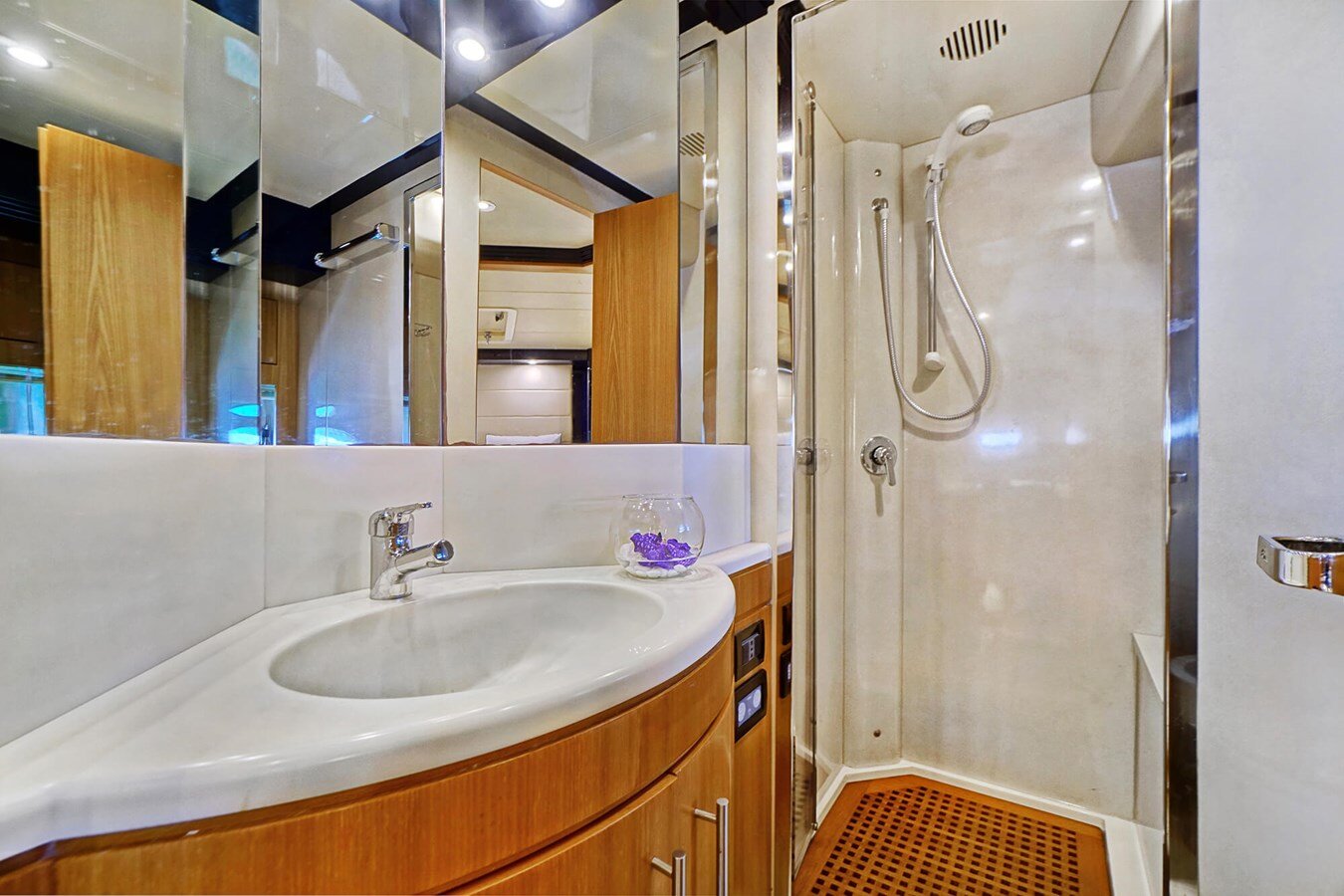 2001-riva-72-3-ed5129