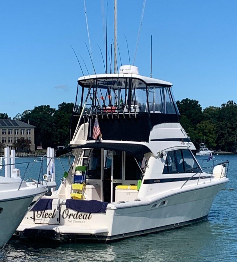 2001-riviera-42-15ce22