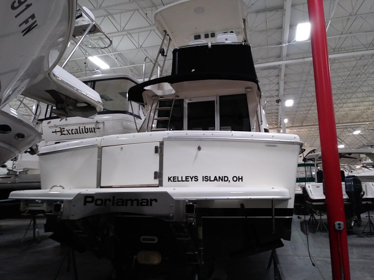 2001-riviera-42-15ce22