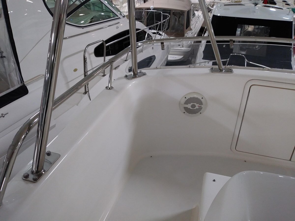 2001-riviera-42-15ce22