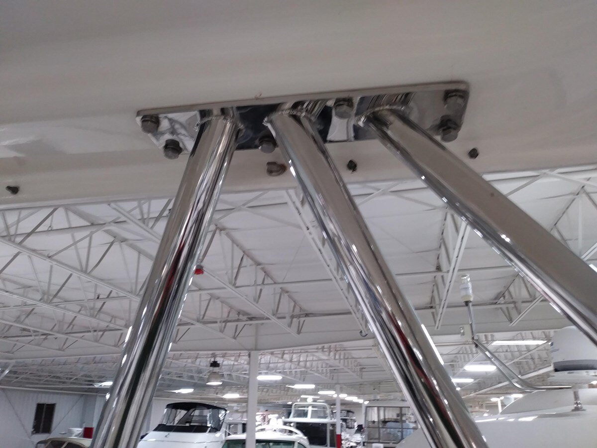 2001-riviera-42-15ce22